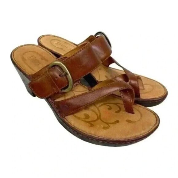 Born Rutina Size 7 Leather Toe Loop Comfort Sandals Slip On Strappy Heels Buckle - Picture 11 of 11